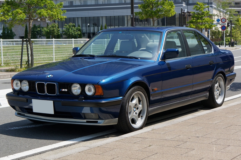 BMW M5 ニュルブルクリンクパッケージ（E34）【イオタガレージ】
